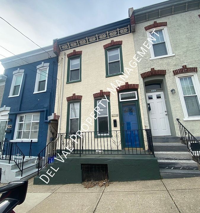 1st image of 210 Jamestown Ave