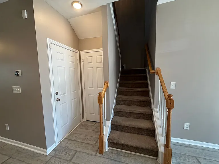 422 Delta Dr — Photo 14