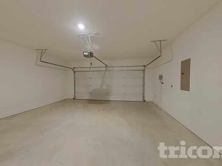 1210 Dye Blvd — Photo 21