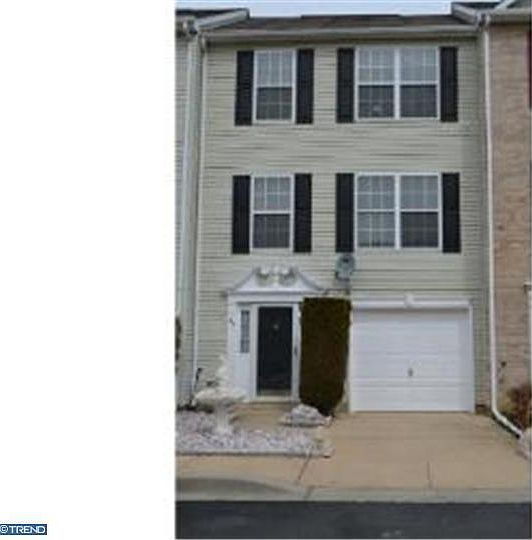 1st image of 36 Chambord Dr