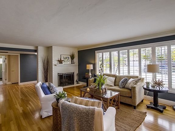 4th image of 6264 Rockhurst Dr