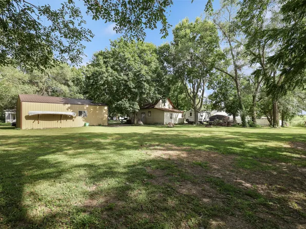 105 N McKinley St, Truro, IA 50257