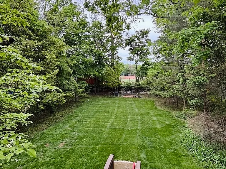 325 N 4th Ave — Photo 13