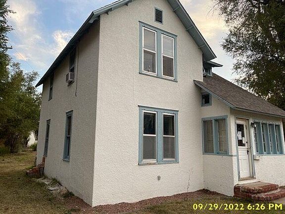 4th image of 804 Spruce Ave