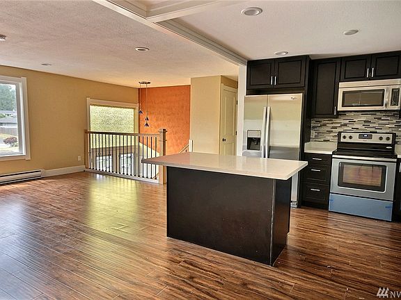 5th image of 11854 SE 323rd Pl