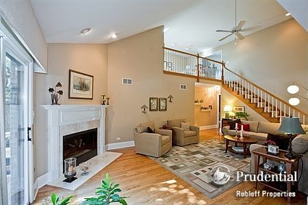 4th image of 8630 Thistlewood Ct