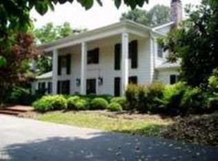 632 N Crest Dr, Fayetteville, AR 72701