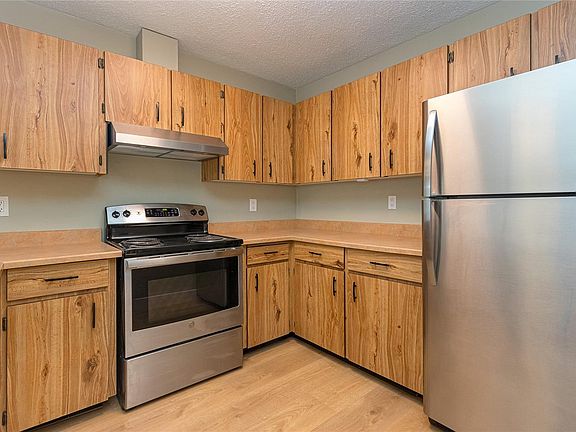 4th image of 1745 Leighton Rd #209