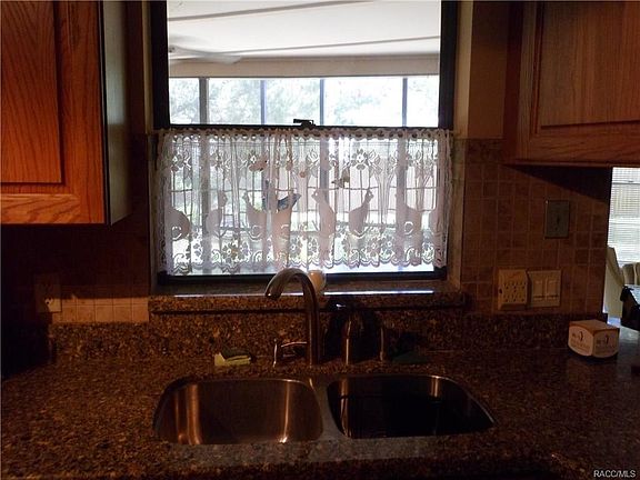 3rd image of 1276 W Sorrento Dr