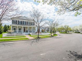 2 Founders Grn, Pittsford, NY 14534