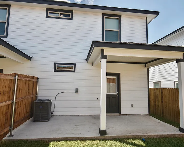 8318 Verona Way #101 — Photo 18