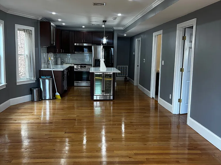 24 Goodale Rd #1 — Photo 2