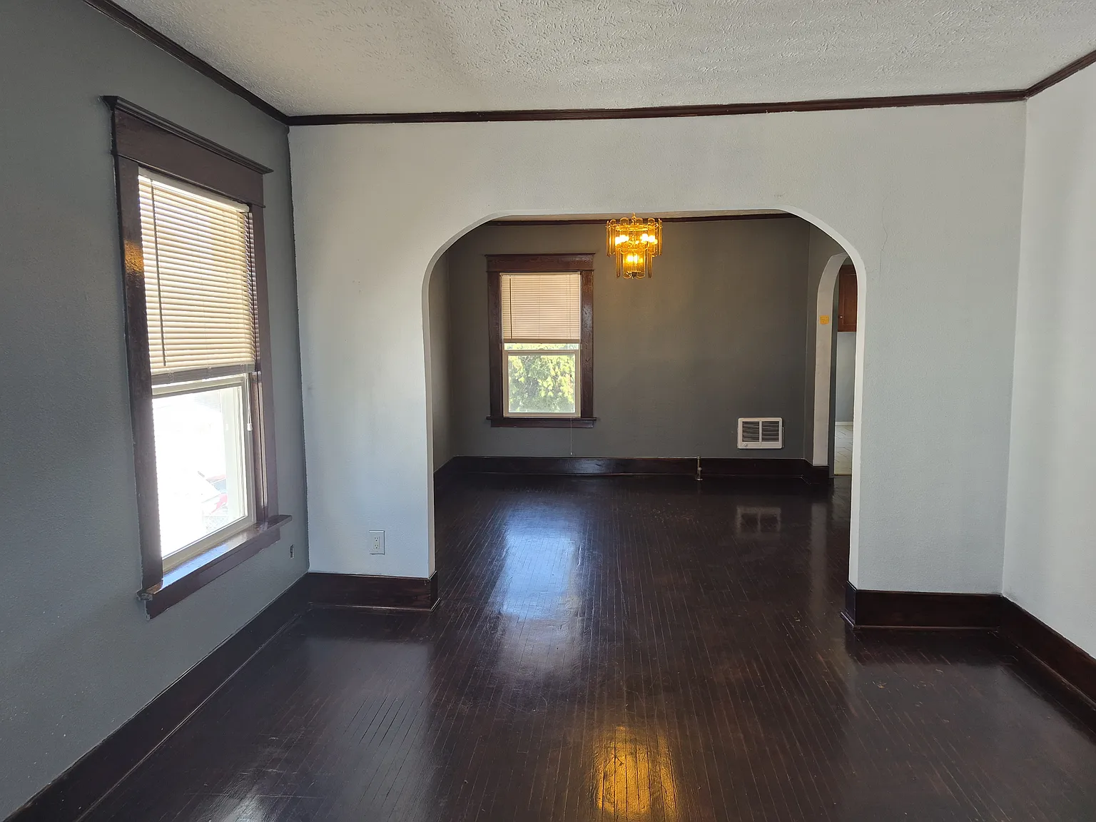 2 bed, 1000 sqft, $1,450 — Photo 2