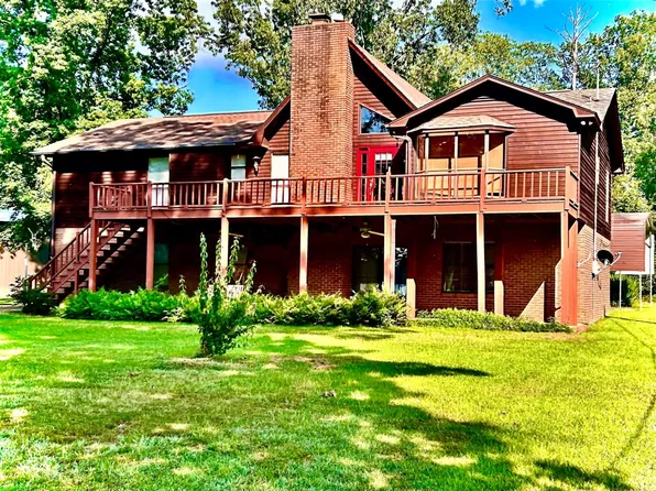 473 Rivermont Cir, Pickensville, AL 35447