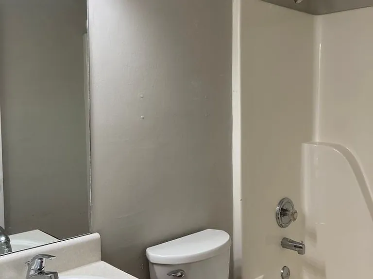 4424 Winton Dr — Photo 15