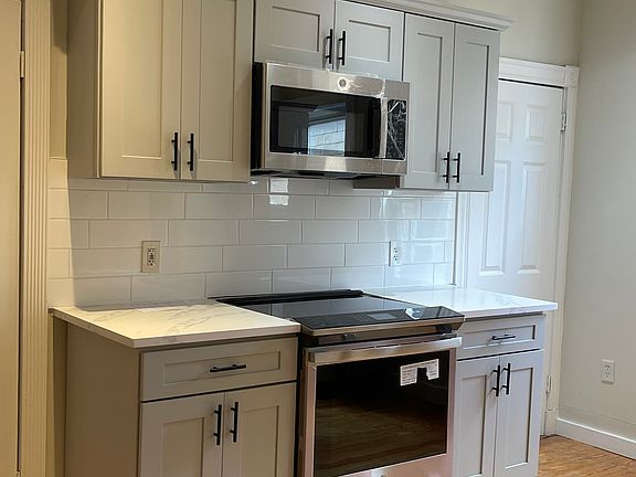 5th image of 9 Woodville Park Floor 2