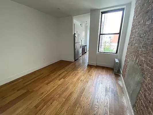 Rented by Compass | media 13