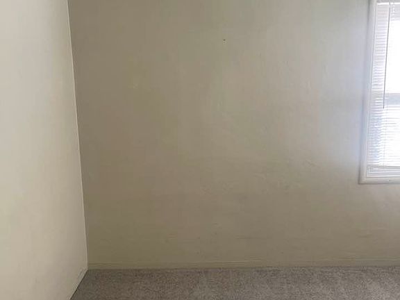 4th image of 173 W Broadmoor Blvd #4