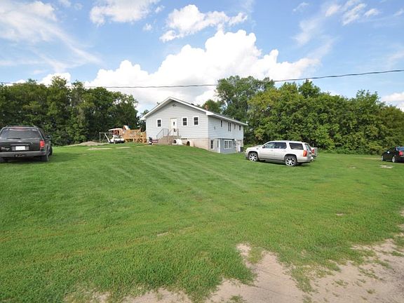 3rd image of 2836 Highway 95 NW