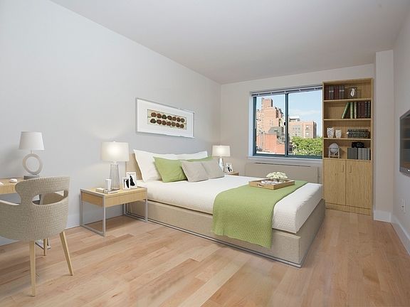 4th image of 100 Jane St APT 4A