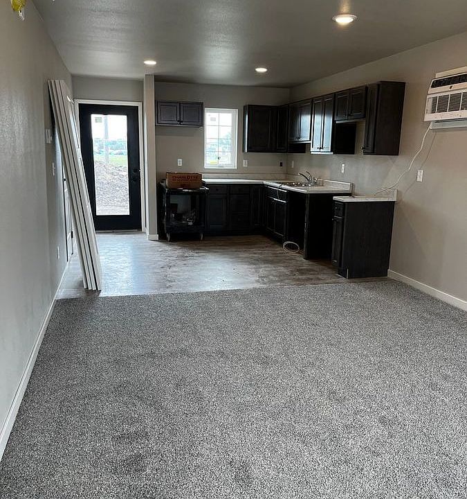 1st image of 413 S Cliff Ave #1