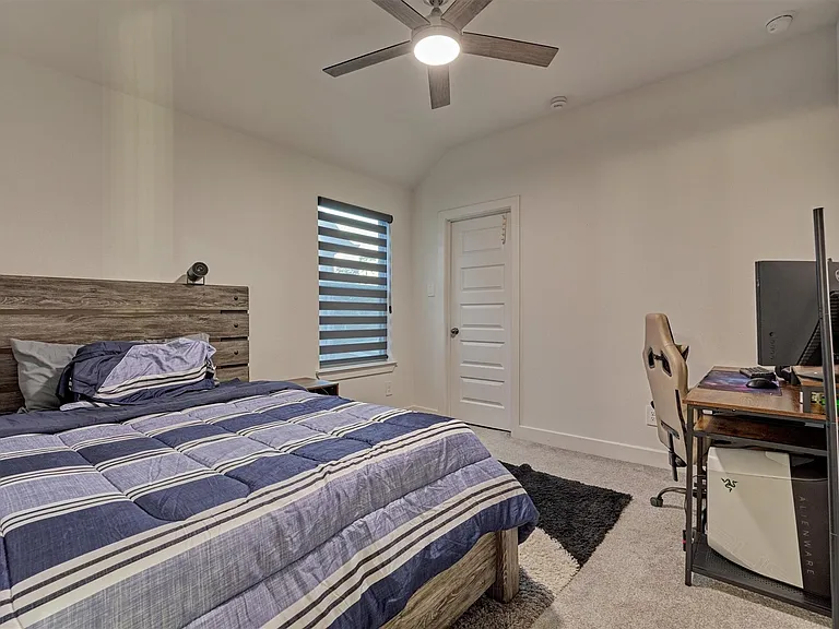 407 Tulip Tree Ct — Photo 35