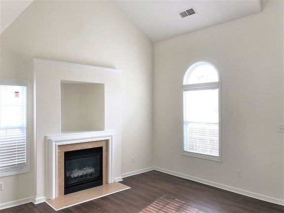 3rd image of 12921 Beddingfield Dr