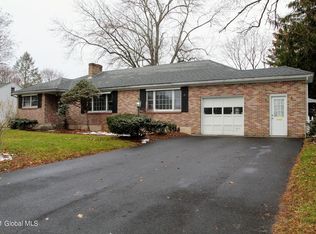 23 Malpass Rd, Albany, NY 12203