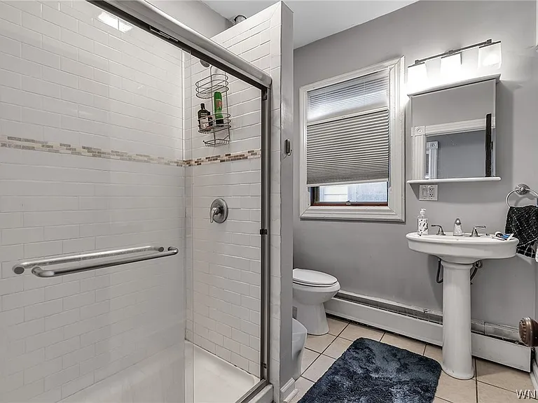 370 Bryant St #2 — Photo 10