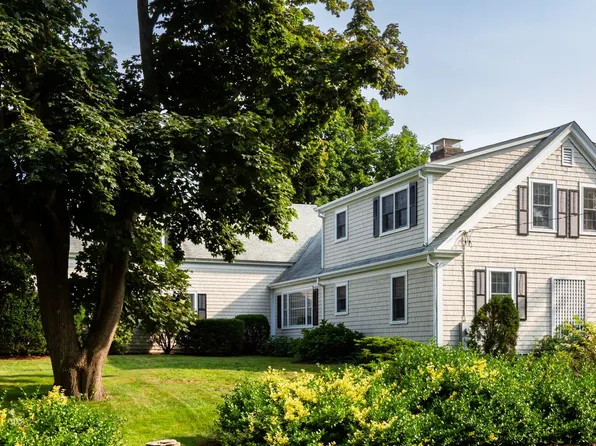 191 & 193 Center Street, South Dennis, MA 02660