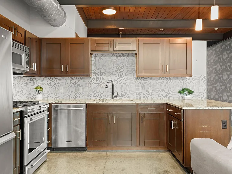 2205 N Lamar Blvd #114 — Photo 7