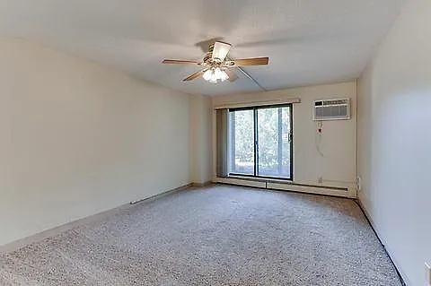 10511 Cedar Lake Rd #211 — Photo 8
