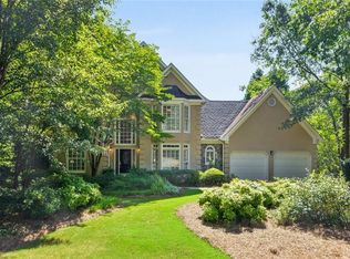 8555 Riverbirch Dr, Roswell, GA 30076