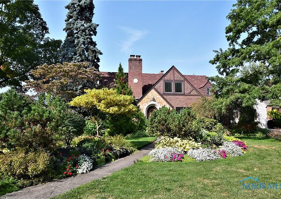 2903 Pemberton Dr, Toledo, OH 43606 Zillow