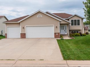 103 5th Ave NE, Elgin, MN 55932