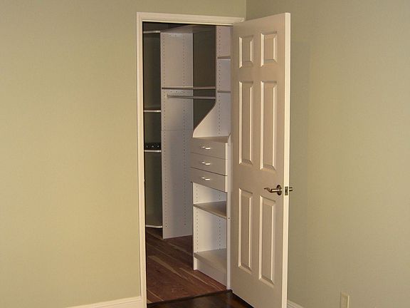 Bedroom walk in closet