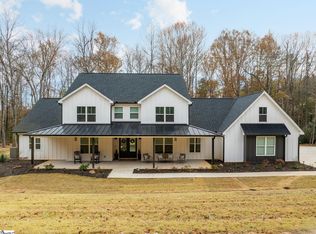 1502A Groce Meadow Rd, Taylors, SC 29687
