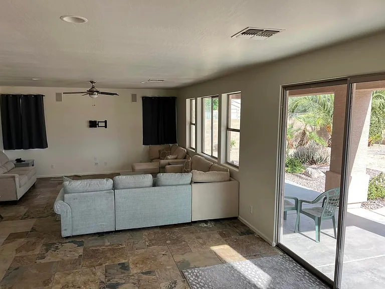 42809 W Sparks Ln — Photo 26