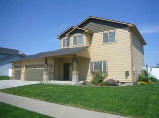 4411 W Artesia Dr, Pasco, WA 99301