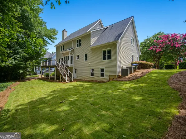 865 Devenish Ln, Roswell, GA 30075