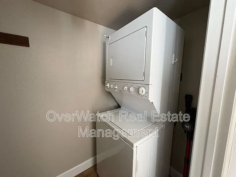 8114 Boundary Ave #A — Photo 10