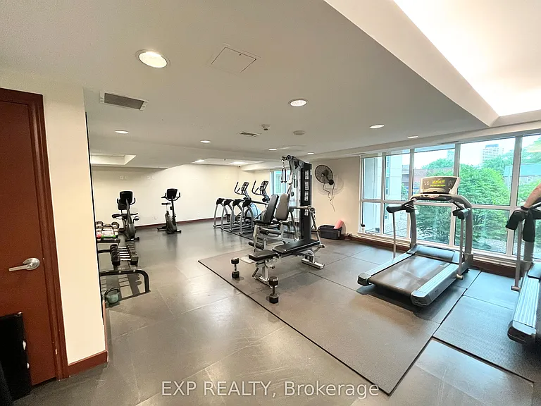 200 Rideau St #1002 — Photo 23