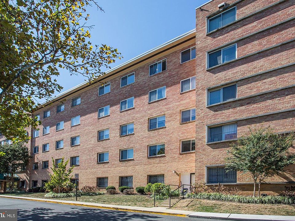 1st image of 750 S Dickerson St APT 208