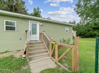 103 1st Ln, Midway Park, NC 28544
