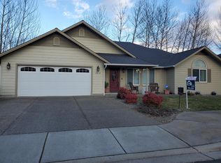 1515 Kokanee Ln, Grants Pass, OR 97527