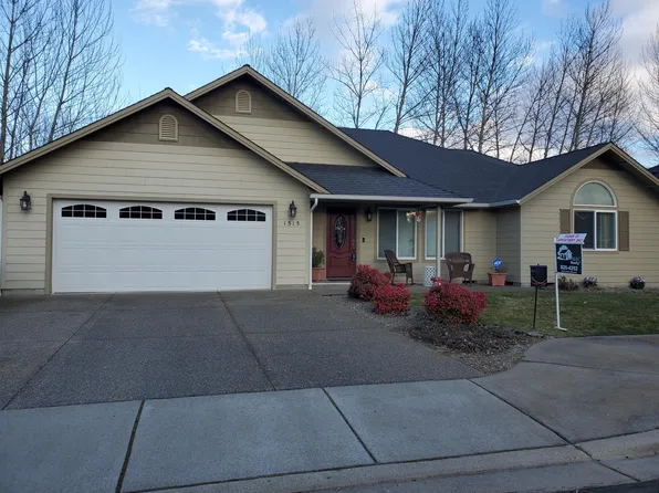 1515 Kokanee Ln, Grants Pass, OR 97527