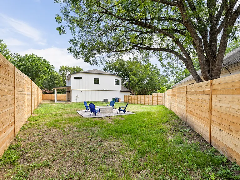 8708 Cretys Cv — Photo 49