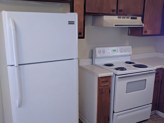 4th image of 3605 Squaw Valley Dr SW