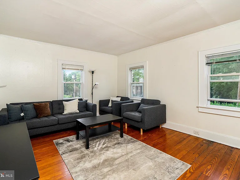 106 Spruce St #3 — Photo 10