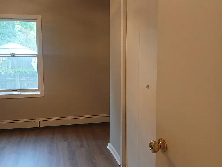 208 Oakmoor Ave #D1 — Photo 12